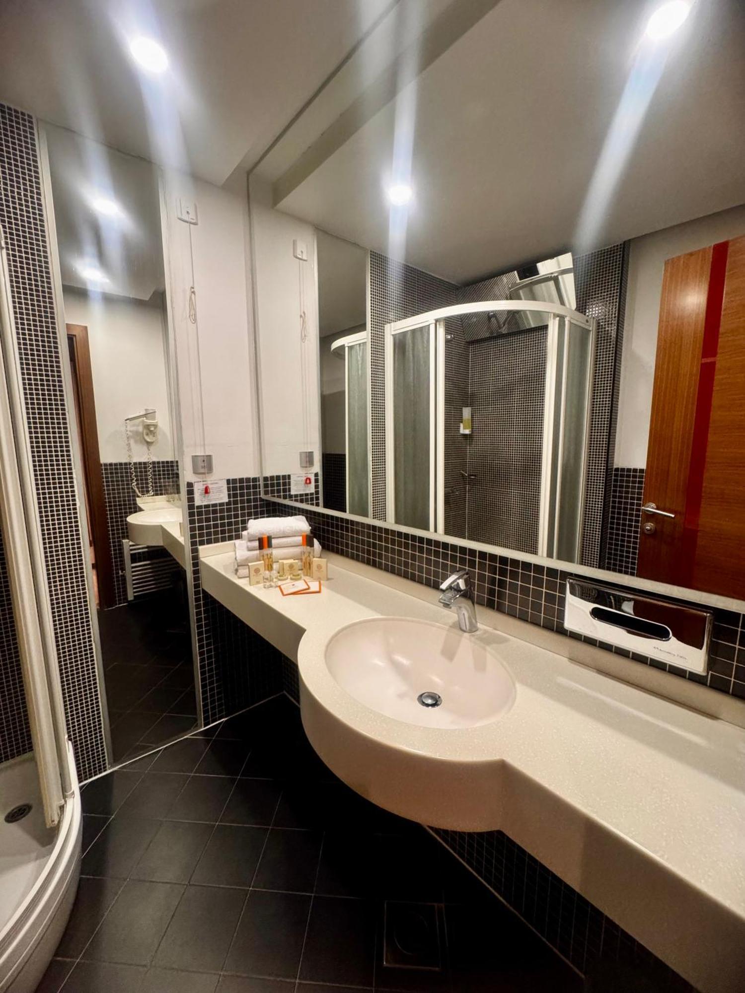 Hotel Exclusive SJJ Eksteriør billede